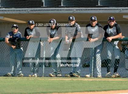 Thumbnail 2 in Laredo United South vs Harlan (UIL 6A Bi-District Playoff) photogallery.