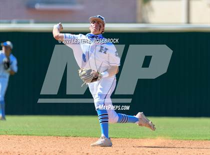 Thumbnail 2 in Laredo United South vs Harlan (UIL 6A Bi-District Playoff) photogallery.