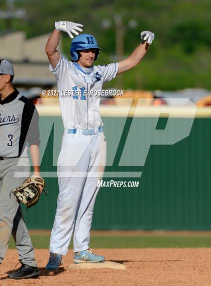 Thumbnail 3 in Laredo United South vs Harlan (UIL 6A Bi-District Playoff) photogallery.