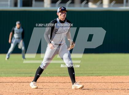 Thumbnail 3 in Laredo United South vs Harlan (UIL 6A Bi-District Playoff) photogallery.