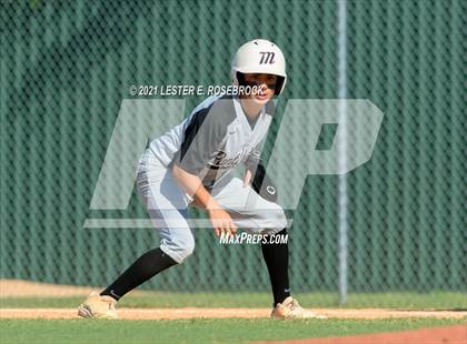 Thumbnail 1 in Laredo United South vs Harlan (UIL 6A Bi-District Playoff) photogallery.