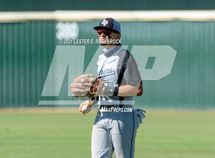Thumbnail 1 in Laredo United South vs Harlan (UIL 6A Bi-District Playoff) photogallery.