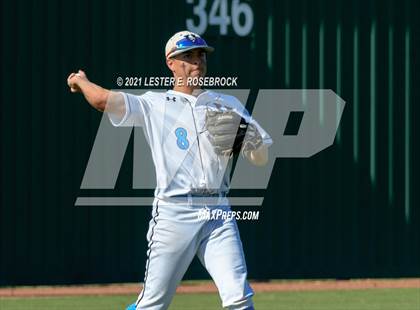Thumbnail 3 in Laredo United South vs Harlan (UIL 6A Bi-District Playoff) photogallery.