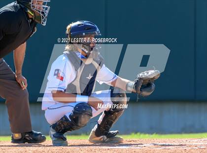 Thumbnail 2 in Laredo United South vs Harlan (UIL 6A Bi-District Playoff) photogallery.