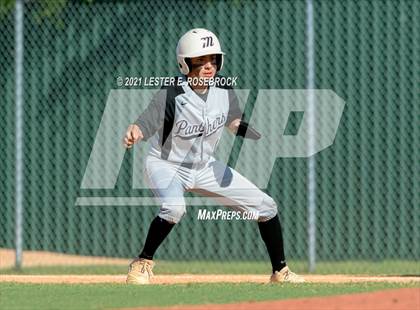 Thumbnail 2 in Laredo United South vs Harlan (UIL 6A Bi-District Playoff) photogallery.