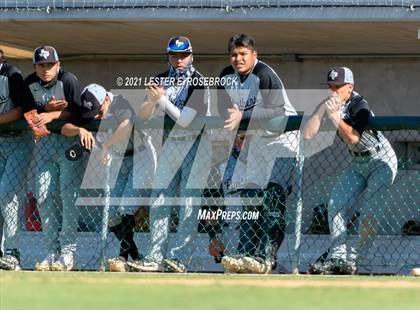 Thumbnail 2 in Laredo United South vs Harlan (UIL 6A Bi-District Playoff) photogallery.