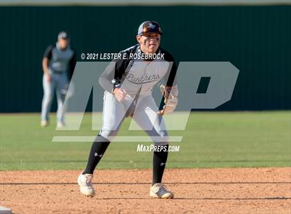 Thumbnail 1 in Laredo United South vs Harlan (UIL 6A Bi-District Playoff) photogallery.
