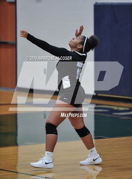 Thumbnail 1 in Paetow vs. Mayde Creek (KISD/CFISD Junior Varsity Tournament) photogallery.