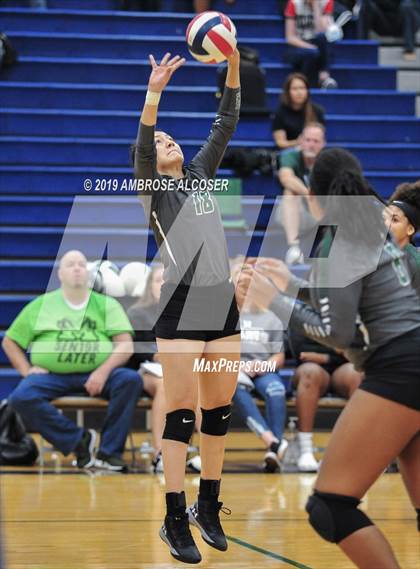 Thumbnail 1 in Paetow vs. Mayde Creek (KISD/CFISD Junior Varsity Tournament) photogallery.