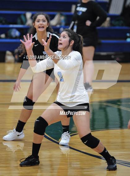 Thumbnail 1 in Paetow vs. Mayde Creek (KISD/CFISD Junior Varsity Tournament) photogallery.