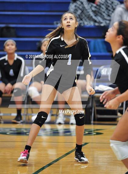Thumbnail 2 in Paetow vs. Mayde Creek (KISD/CFISD Junior Varsity Tournament) photogallery.