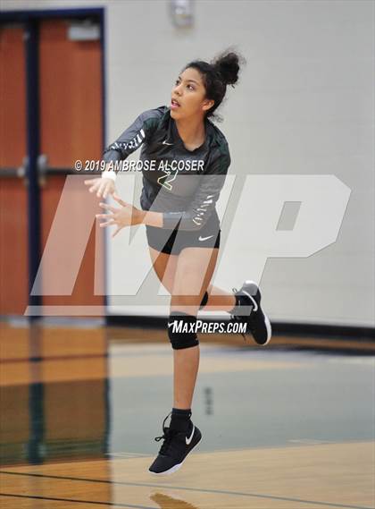 Thumbnail 1 in Paetow vs. Mayde Creek (KISD/CFISD Junior Varsity Tournament) photogallery.