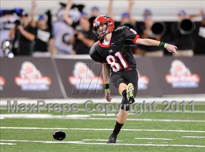 Thumbnail 1 in Cedar Hill vs. Guyer (Kirk Herbstreit National Kickoff Classic) photogallery.