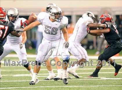 Thumbnail 1 in Cedar Hill vs. Guyer (Kirk Herbstreit National Kickoff Classic) photogallery.