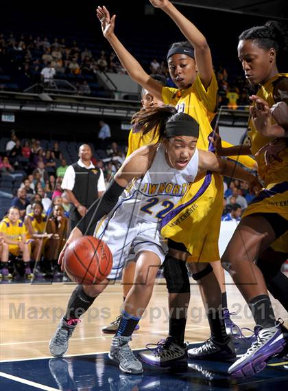Thumbnail 3 in Lynwood vs. JW North (CIF SS D2AA Final) photogallery.