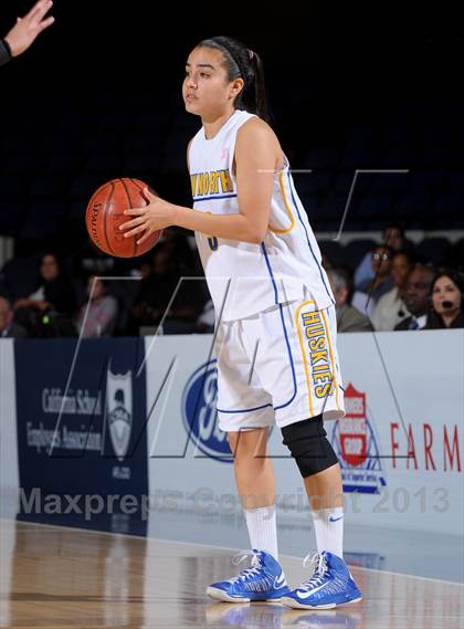 Thumbnail 1 in Lynwood vs. JW North (CIF SS D2AA Final) photogallery.