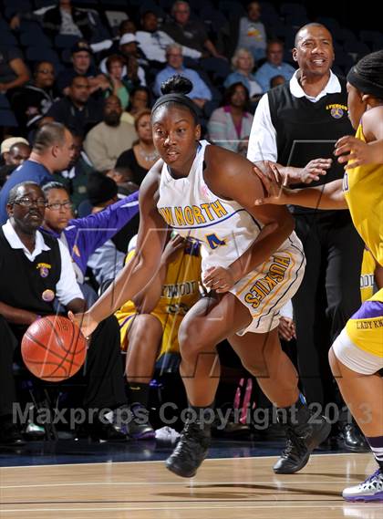 Thumbnail 1 in Lynwood vs. JW North (CIF SS D2AA Final) photogallery.