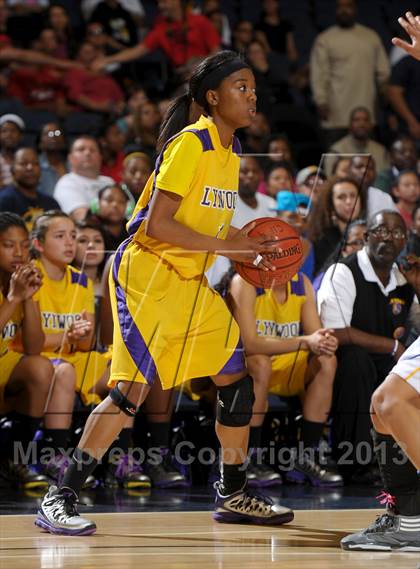 Thumbnail 3 in Lynwood vs. JW North (CIF SS D2AA Final) photogallery.