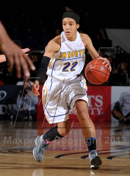 Thumbnail 3 in Lynwood vs. JW North (CIF SS D2AA Final) photogallery.