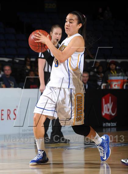 Thumbnail 2 in Lynwood vs. JW North (CIF SS D2AA Final) photogallery.