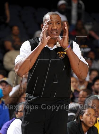 Thumbnail 1 in Lynwood vs. JW North (CIF SS D2AA Final) photogallery.