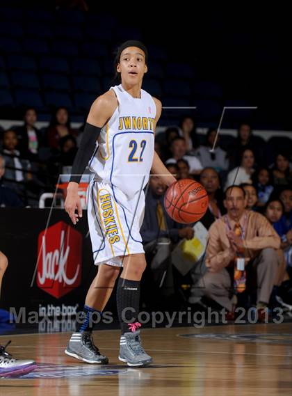 Thumbnail 3 in Lynwood vs. JW North (CIF SS D2AA Final) photogallery.