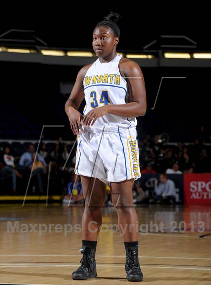 Thumbnail 2 in Lynwood vs. JW North (CIF SS D2AA Final) photogallery.