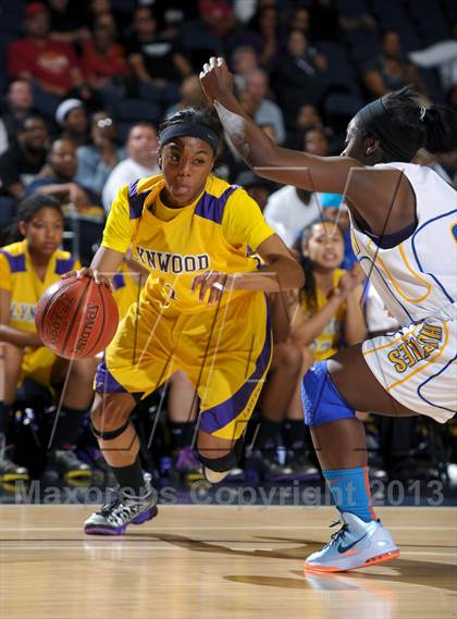 Thumbnail 1 in Lynwood vs. JW North (CIF SS D2AA Final) photogallery.