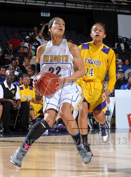 Thumbnail 3 in Lynwood vs. JW North (CIF SS D2AA Final) photogallery.