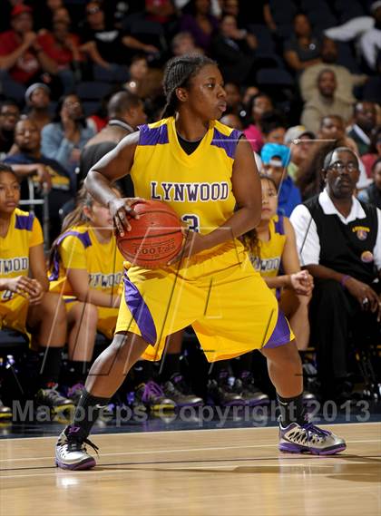 Thumbnail 2 in Lynwood vs. JW North (CIF SS D2AA Final) photogallery.