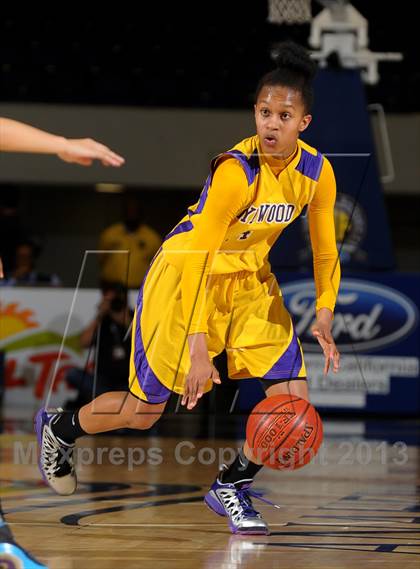 Thumbnail 2 in Lynwood vs. JW North (CIF SS D2AA Final) photogallery.