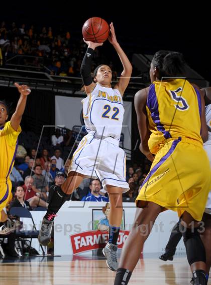 Thumbnail 2 in Lynwood vs. JW North (CIF SS D2AA Final) photogallery.