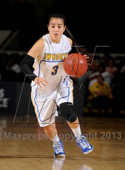 Thumbnail 2 in Lynwood vs. JW North (CIF SS D2AA Final) photogallery.