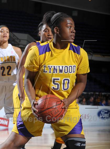 Thumbnail 1 in Lynwood vs. JW North (CIF SS D2AA Final) photogallery.