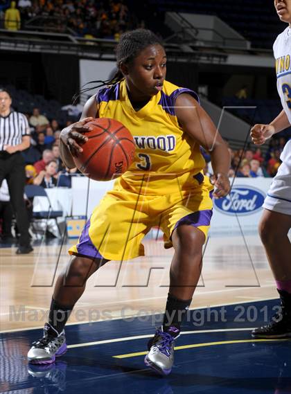 Thumbnail 3 in Lynwood vs. JW North (CIF SS D2AA Final) photogallery.