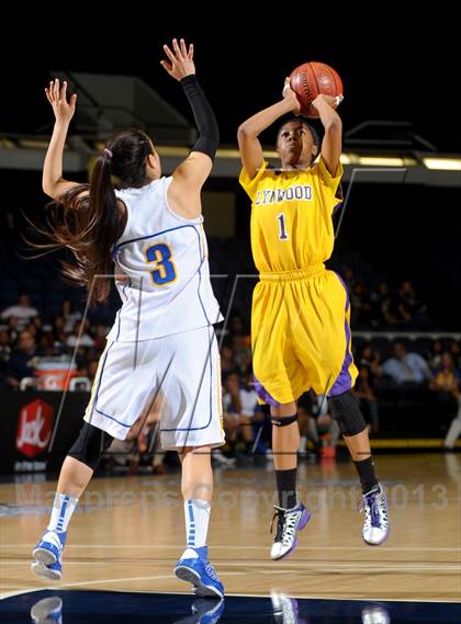 Thumbnail 1 in Lynwood vs. JW North (CIF SS D2AA Final) photogallery.