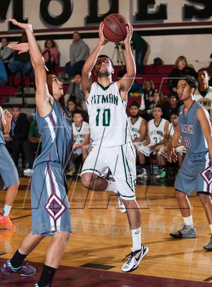 Thumbnail 2 in Pitman vs. Weston Ranch photogallery.
