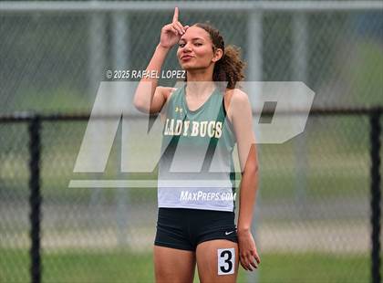 Thumbnail 3 in UIL 3A Track & Field District (200M) photogallery.