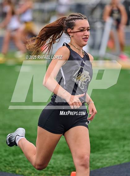 Thumbnail 2 in UIL 3A Track & Field District (200M) photogallery.