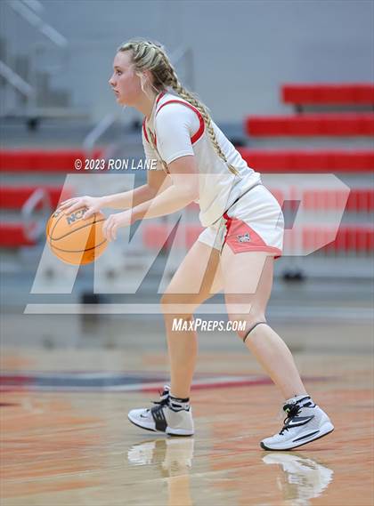 Thumbnail 3 in Norman North @ Mustang photogallery.