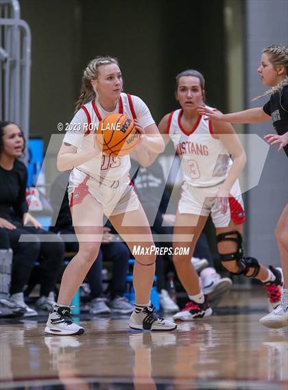 Thumbnail 2 in Norman North @ Mustang photogallery.