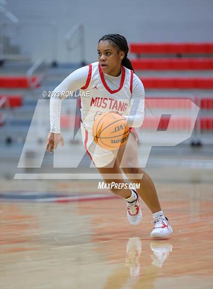 Thumbnail 3 in Norman North @ Mustang photogallery.