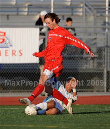 Thumbnail 2 in Great Oak vs. Coachella Valley (CIF SS D3 Final) photogallery.
