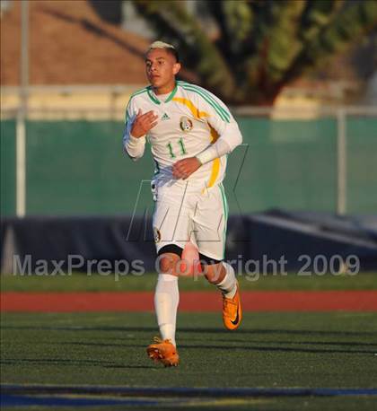 Thumbnail 2 in Great Oak vs. Coachella Valley (CIF SS D3 Final) photogallery.