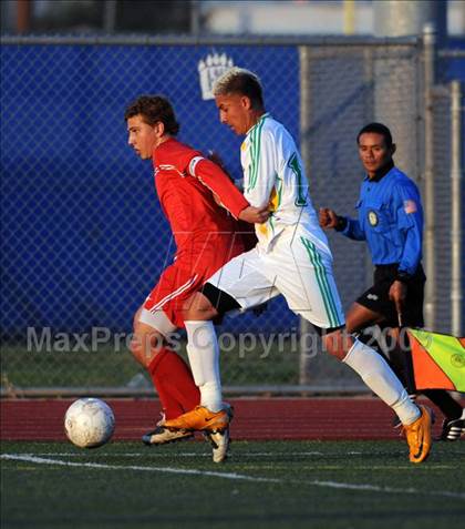 Thumbnail 3 in Great Oak vs. Coachella Valley (CIF SS D3 Final) photogallery.