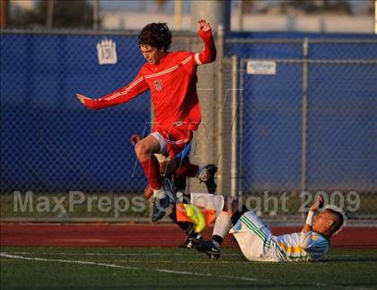 Thumbnail 2 in Great Oak vs. Coachella Valley (CIF SS D3 Final) photogallery.