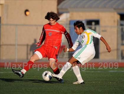 Thumbnail 3 in Great Oak vs. Coachella Valley (CIF SS D3 Final) photogallery.