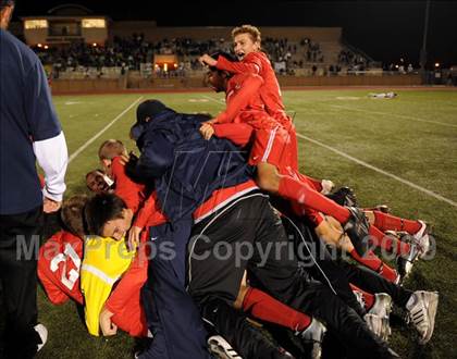 Thumbnail 3 in Great Oak vs. Coachella Valley (CIF SS D3 Final) photogallery.