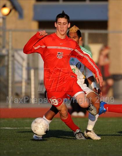 Thumbnail 1 in Great Oak vs. Coachella Valley (CIF SS D3 Final) photogallery.
