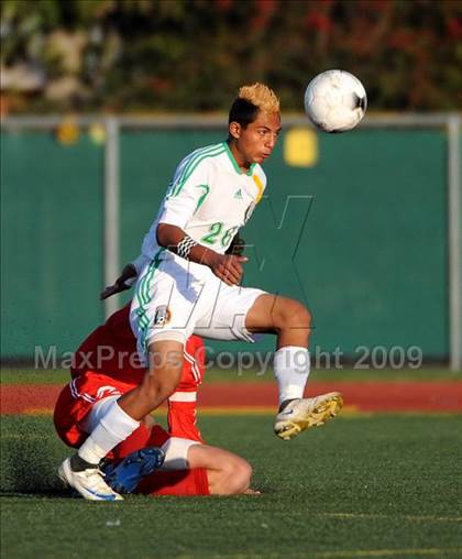 Thumbnail 2 in Great Oak vs. Coachella Valley (CIF SS D3 Final) photogallery.